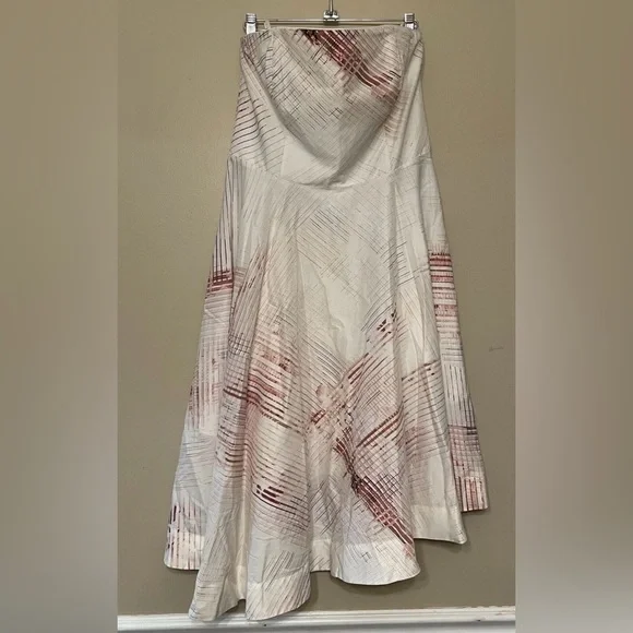 White House Black Market Strapless Fit/Flare Asymmetrical Dress Cream/Pink 10 - Picture 2 of 4